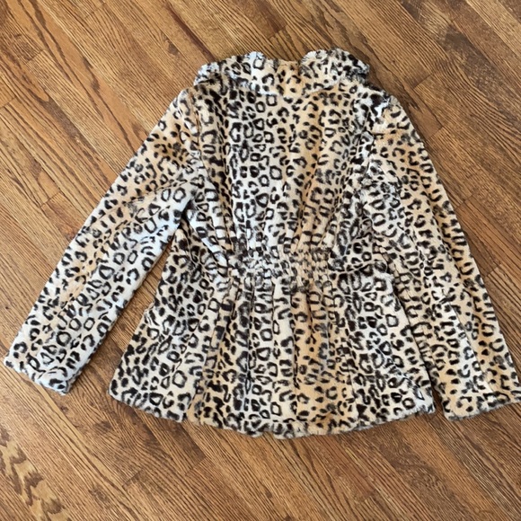 🔥3for$10 | Animal Print Jacket | Super Soft | Nearly New - Picture 2 of 6